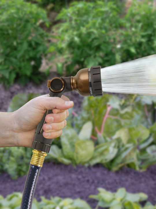 7-Pattern Metal Thumb Control Hose Nozzle with Swivel